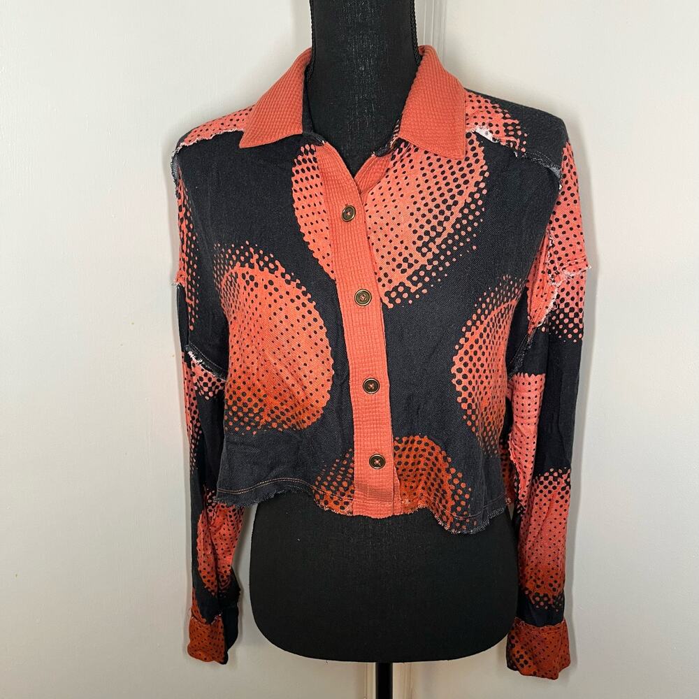 Urban Outfitters Home Alone Flannel Shirt Cropped Womens Size Small